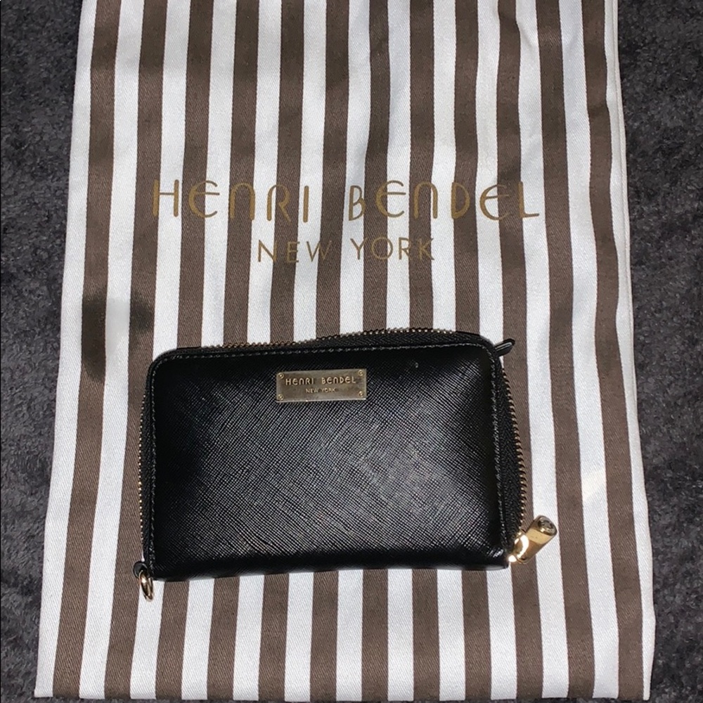 Henri Bendel Small Wallet
